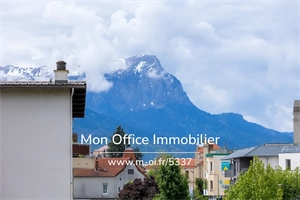 t4 à la vente -   05200  EMBRUN, surface 82 m2 vente t4 - UBI473952728